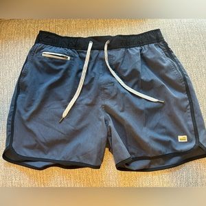 Vuori Banks Shorts Unlined Athletic Performance Blue Mens Drawstring Size M